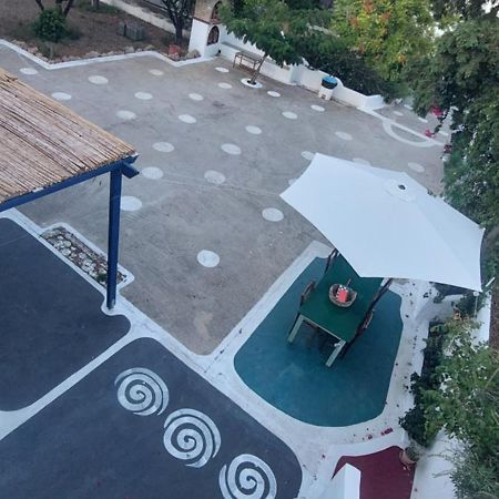 Apartmán Ο Μπαξεσ Livadi  Exteriér fotografie